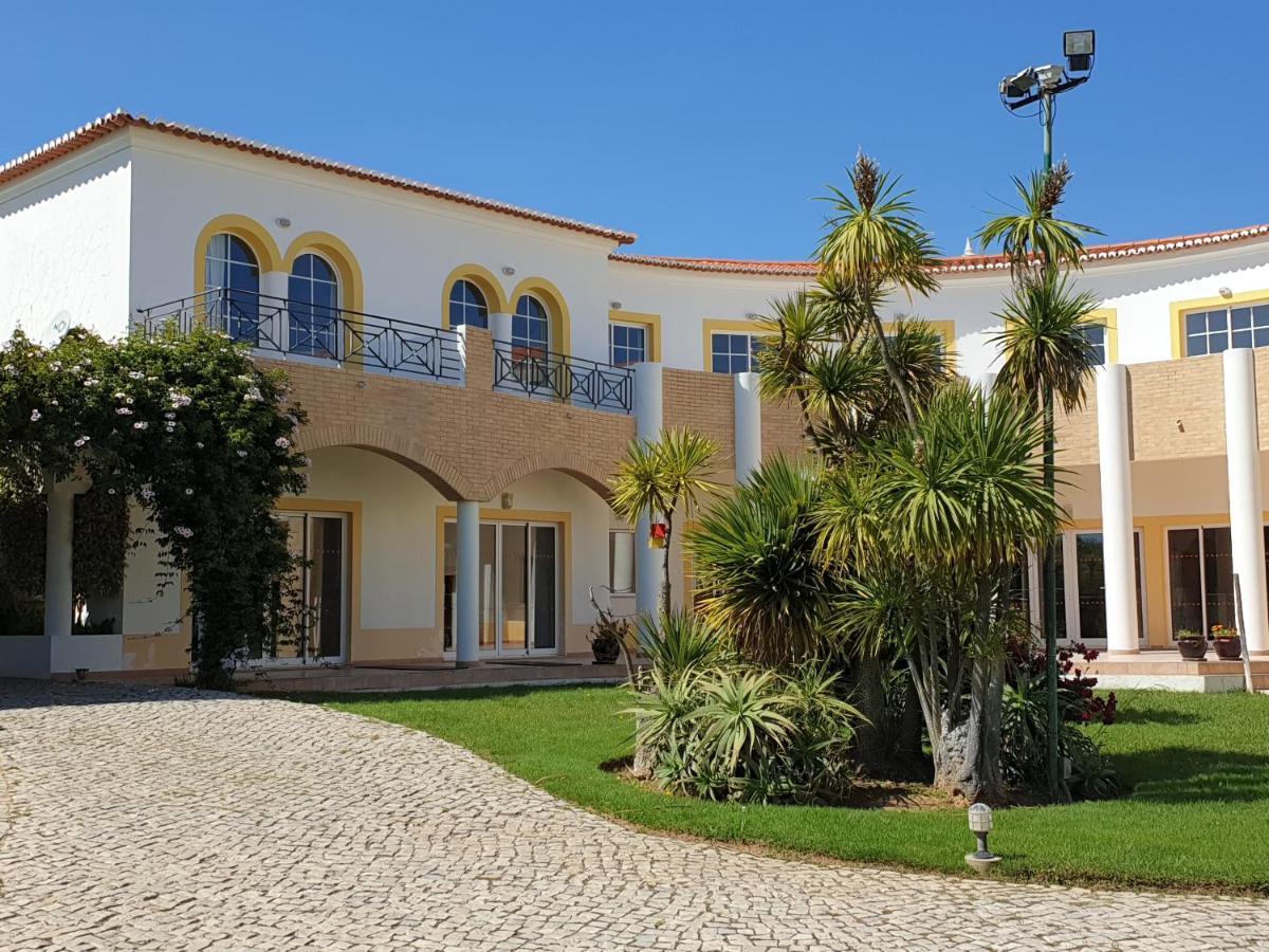מלון Senhora da Luz Club House Cvl מראה חיצוני תמונה