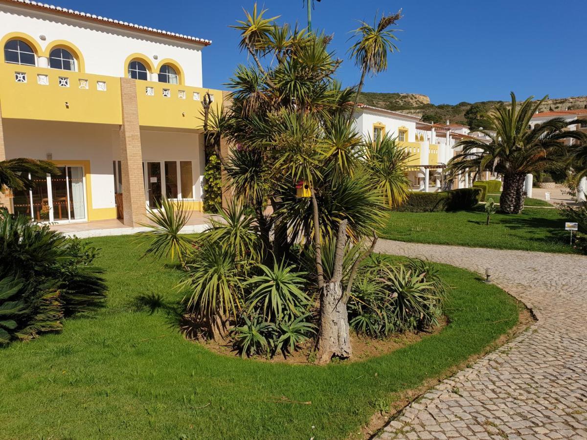 מלון Senhora da Luz Club House Cvl מראה חיצוני תמונה